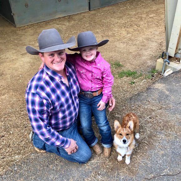 Meet your Posher, Amanda - Picture 3 of 11